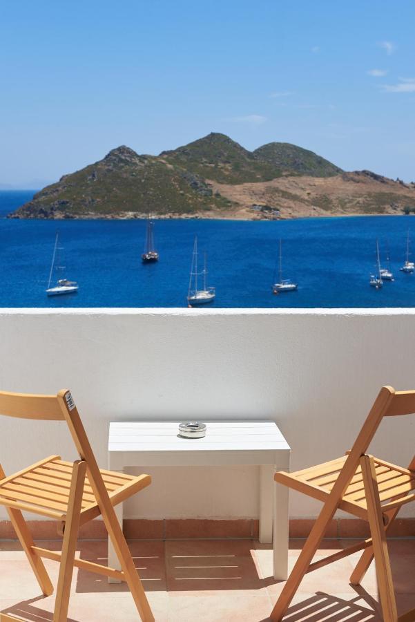 Athina