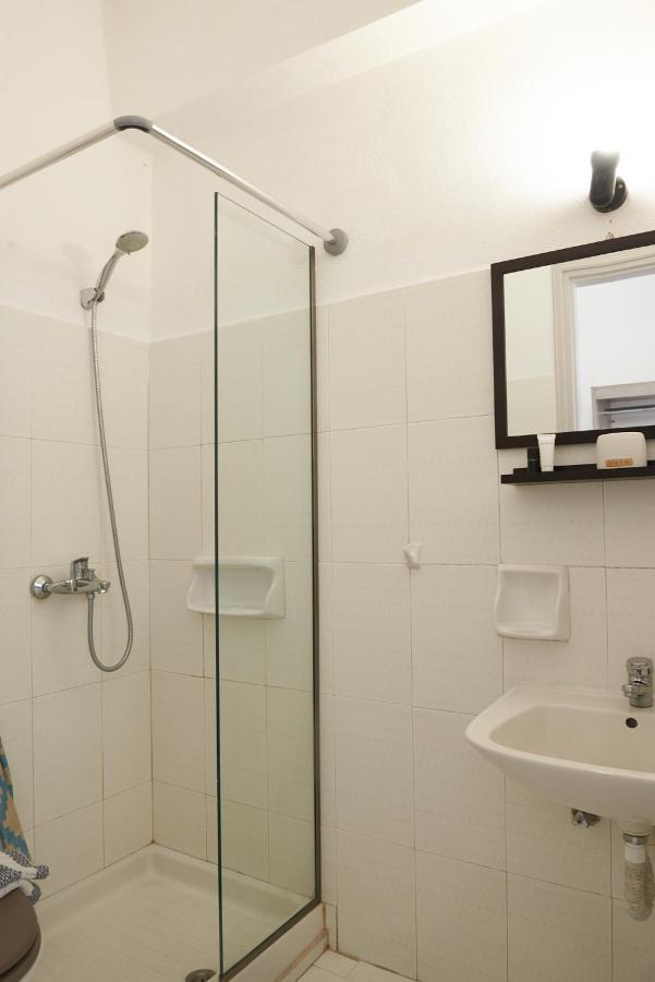 Hotel Athina 2*